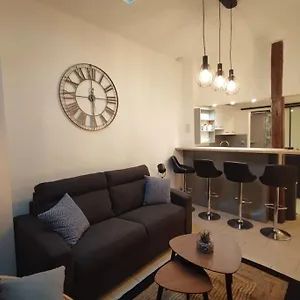 Appartement Nouveau - Appart Humels - Intra Muros - Wifi, Avignon